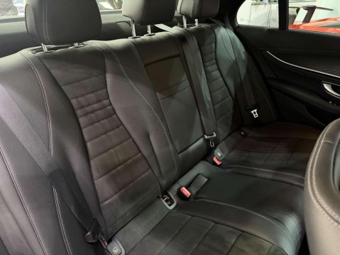 Mercedes-Benz E Class 2.0 E220d AMG Line Saloon 4dr Diesel G-Tronic+ Euro 6 (s/s) (194 ps) 39
