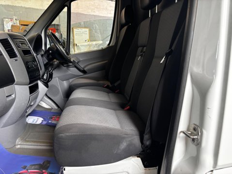 Volkswagen Crafter 2.0 TDI CR35 L2 H3 4dr 18