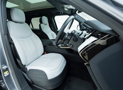 Land Rover Range Rover Sport D300 Dynamic SE 10