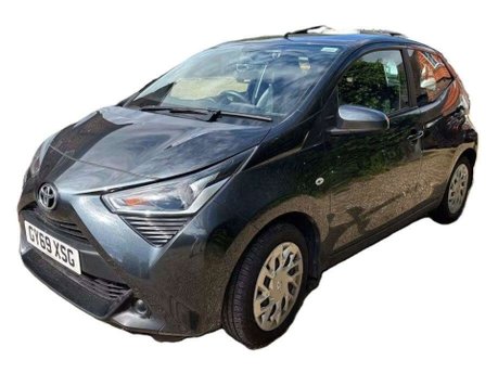 Toyota Aygo 1.0 VVT-i x-play Hatchback 5dr Petrol x-shift Euro 6 (71 ps) 2