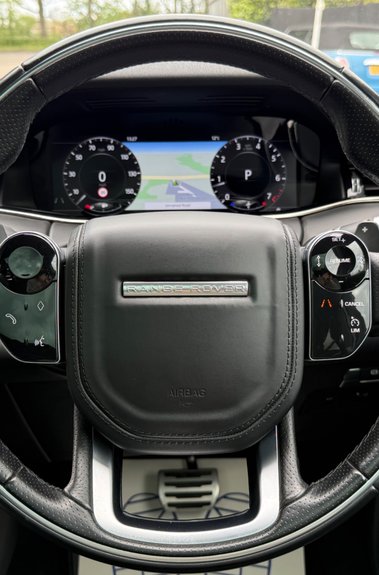 Land Rover Range Rover Evoque R-DYNAMIC HSE MHEV - 360 DEGREE CAMERAS -20 INCH ALLOYS - APPLE CARPLAY 