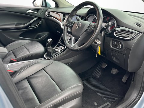 Vauxhall Astra 1.4T 16V 150 Elite Nav 5dr 15