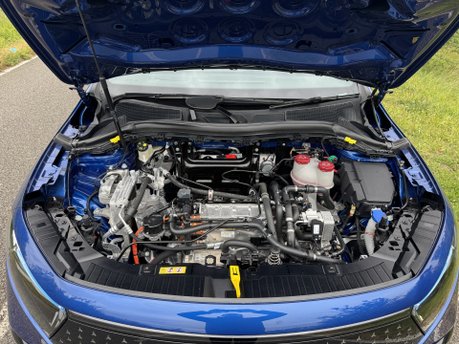 Mercedes-Benz EQA EQA 300 4Matic AMG Line Premium Plus Auto Electric 66 KWH PAN ROOF/HEADS UP 44