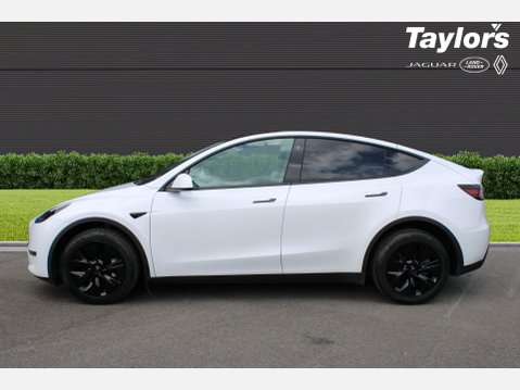 Tesla Model Y LONG RANGE AWD 5
