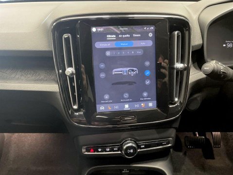 Volvo C40 Recharge 69kWh Plus SUV 5dr Electric Auto (231 ps) 19