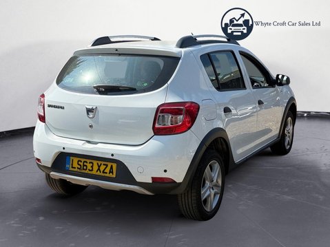 Dacia Sandero Stepway 0.9 TCe Laureate Euro 5 5dr 7