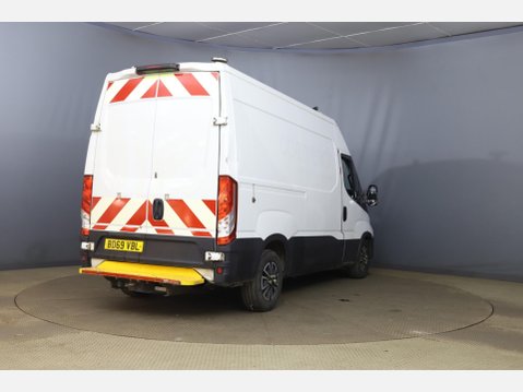 Iveco Daily 2.3D HPI 12V 35S 3520 MWB H1 Euro 6 (s/s) 5dr 10