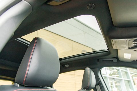 Ford Kuga ST-LINE X EDITION 25