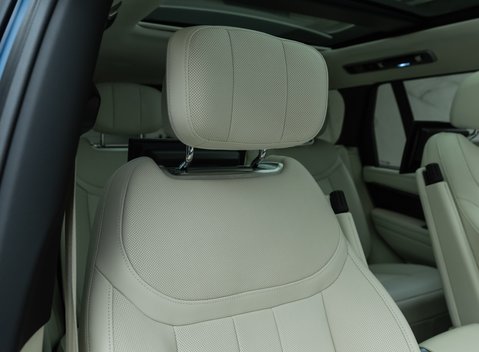 Land Rover Range Rover D350 AUTOBIOGRAPHY 15