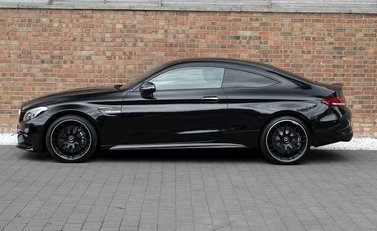 Mercedes-Benz C Class C63 Coupe 2