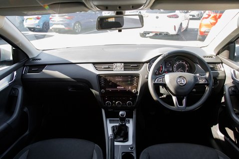 Skoda Octavia SE DRIVE TSI 3