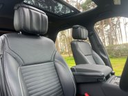 Land Rover Discovery METROPOLITAN EDITION MHEV 28