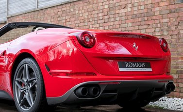 Ferrari California T HS 27