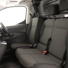 Peugeot Partner Asphalt Auto 3