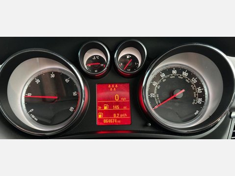 Vauxhall Zafira 2.0 CDTi Exclusiv MPV 5dr Diesel Manual Euro 5 (165 ps) 7