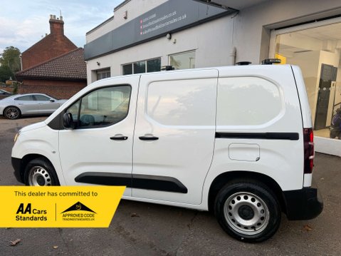 Vauxhall Combo 1.6 Combo 2300 Edition S/S 3