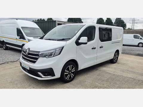 Renault Trafic EXTRA SPORT LL30 L2 H1 DCIV CREW VAN 2.0 DCI 150ps EU6 5