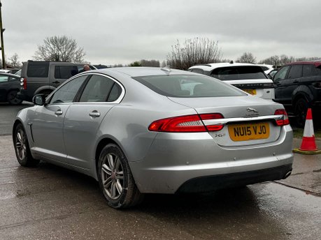 Jaguar XF 2.2 XF Luxury D Auto 4dr 7