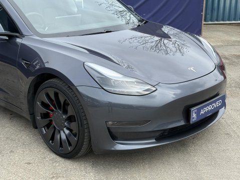 Tesla Model 3 (Dual Motor) Performance Saloon 4dr Electric Auto 4WDE (Performance Upgrade 13