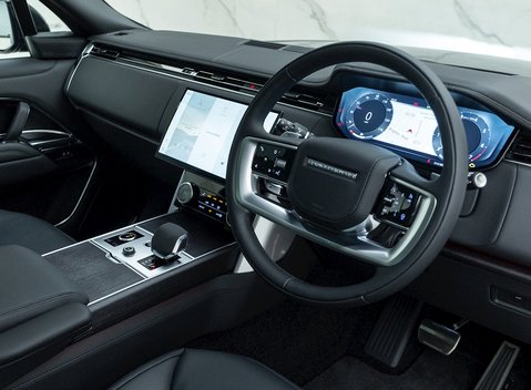 Land Rover Range Rover P400 Autobiography 9