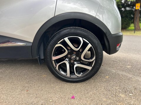 Renault Captur DYNAMIQUE NAV TCE 25