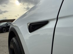 Tesla Model Y (Dual Motor) Long Range SUV 5dr Electric Auto 4WDE (384 bhp) 47