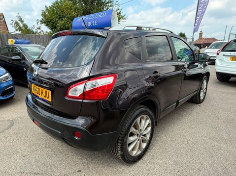 Nissan Qashqai 2.0 n-tec 2WD Euro 5 5dr 7