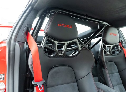 Porsche 911 GT3 RS (991.2) 8