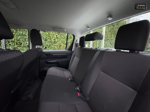 Toyota Hilux Active 4Wd D-4D Double Cab TSS Air Con Euro 6 11
