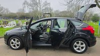 Ford Focus 1.6 Zetec S Powershift Euro 5 5dr 39