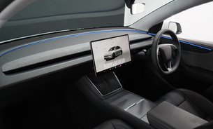 Tesla Model Y PREMIUM LONG RANGE RWD No Luxury Tax Available Now! 1 Owner VAT Qualifying 15