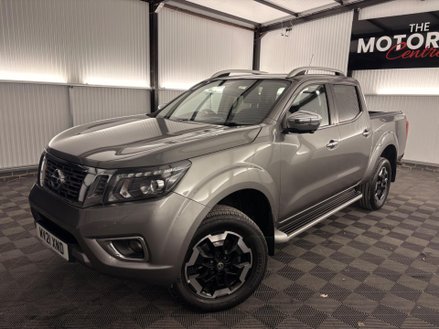 Nissan Navara 2.3 dCi Tekna Auto 4WD Euro 6 4dr
