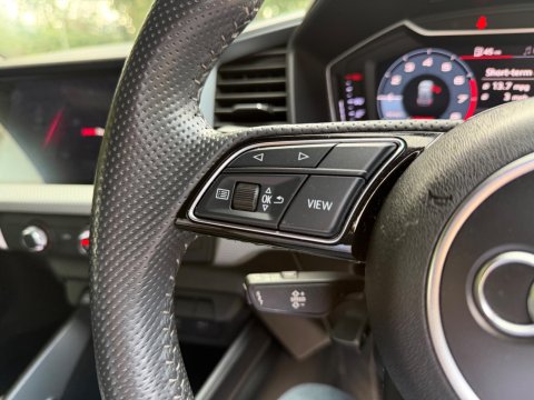 Audi A1 1.0 TFSI 30 S line Sportback Euro 6 (s/s) 5dr 22