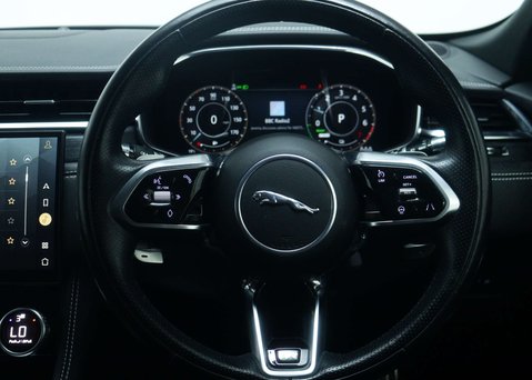 Jaguar F-Pace 2.0 P400e 17.1kWh R-Dynamic Black SUV 5dr Petrol Plug-in Hybrid Auto AWD Eu 19