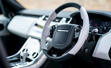 Land Rover Range Rover Sport 5.0 SVR 11