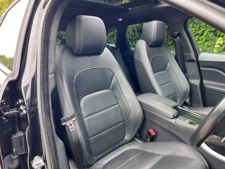 Jaguar F-Pace 2.0 D180 Chequered Flag Auto AWD Euro 6 (s/s) 5dr 22
