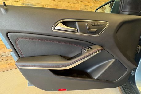Mercedes-Benz A Class 2.0 A45 AMG Hatchback 5dr Petrol SpdS DCT 4MATIC Euro 6 (s/s) (381 ps) 69