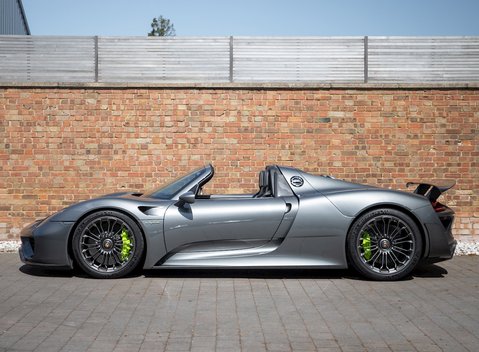 Porsche 918 Spyder 2