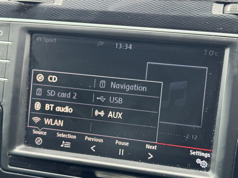 2016 Volkswagen Golf — image 18