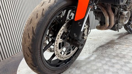KTM Duke 2018 33K SPARES OR REPAIR PROJECT BIKE 790CC NAKED 9