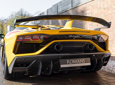 Lamborghini Aventador SVJ LP 770-4 23