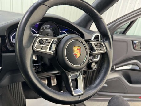 Porsche Cayenne 4.0 Cayenne T S E-Hybrid Auto 4WD 5dr 73