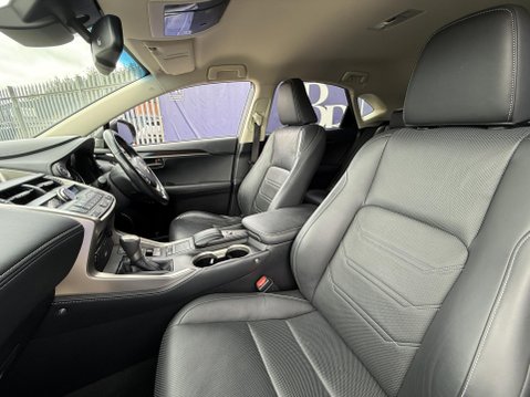 Lexus NX 2.5 300h Premier SUV 5dr Petrol Hybrid E-CVT 4WD Euro 6 (s/s) (197 ps) 27
