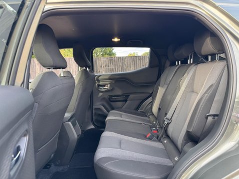 Suzuki e Vitara 61kWh Motion Auto 5dr 19