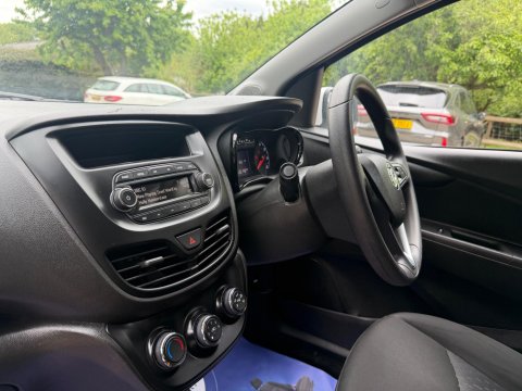 Vauxhall Viva 1.0i SE Euro 6 5dr 11