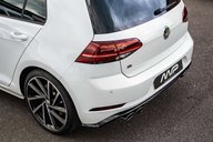 Volkswagen Golf 2.0 Golf R TSi Semi-Auto 4WD 5dr 46