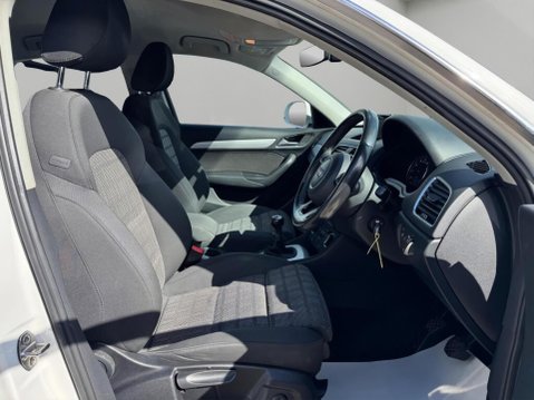 Audi Q3 1.4 TFSI CoD SE Euro 6 (s/s) 5dr 12