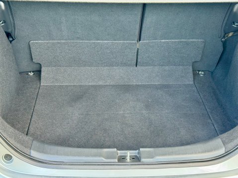 Honda Jazz I-VTEC SE 65