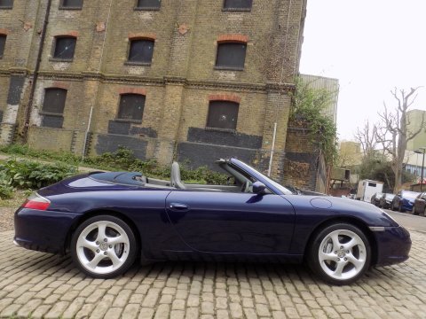 Porsche 911 (996) Carrera 4 Cabriolet 75