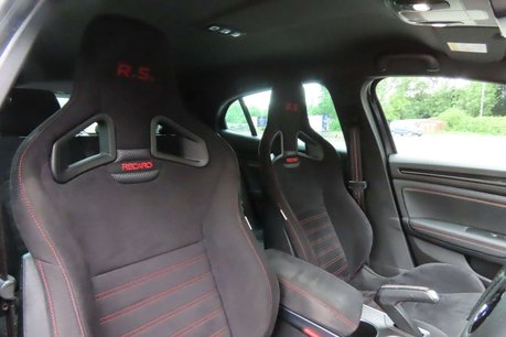 Renault Megane 1.8T R.S.300 Trophy Euro 6 (s/s) 5dr 9